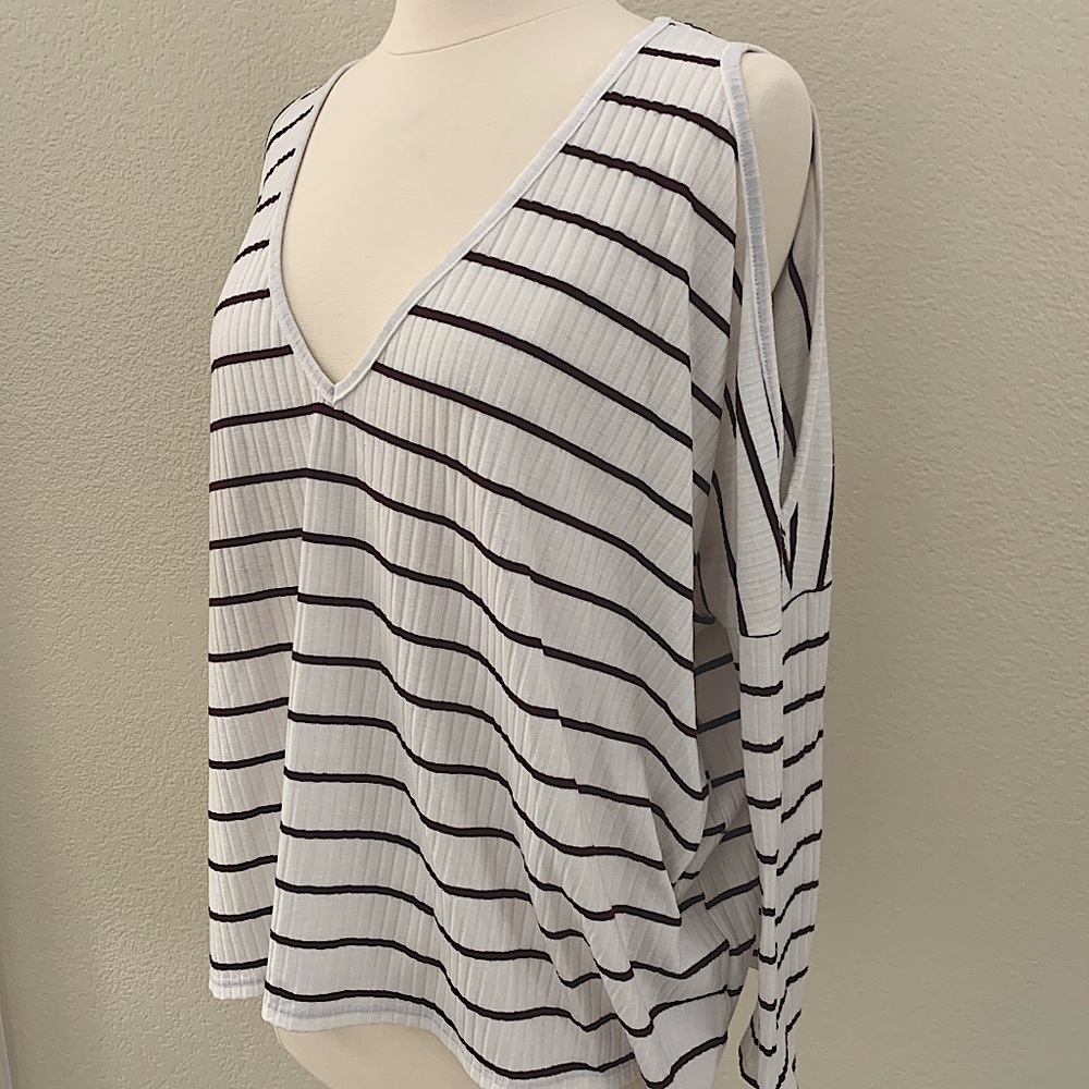 Open Shoulder Long Sleeve Top